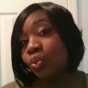 Meet your Posher, Tonya